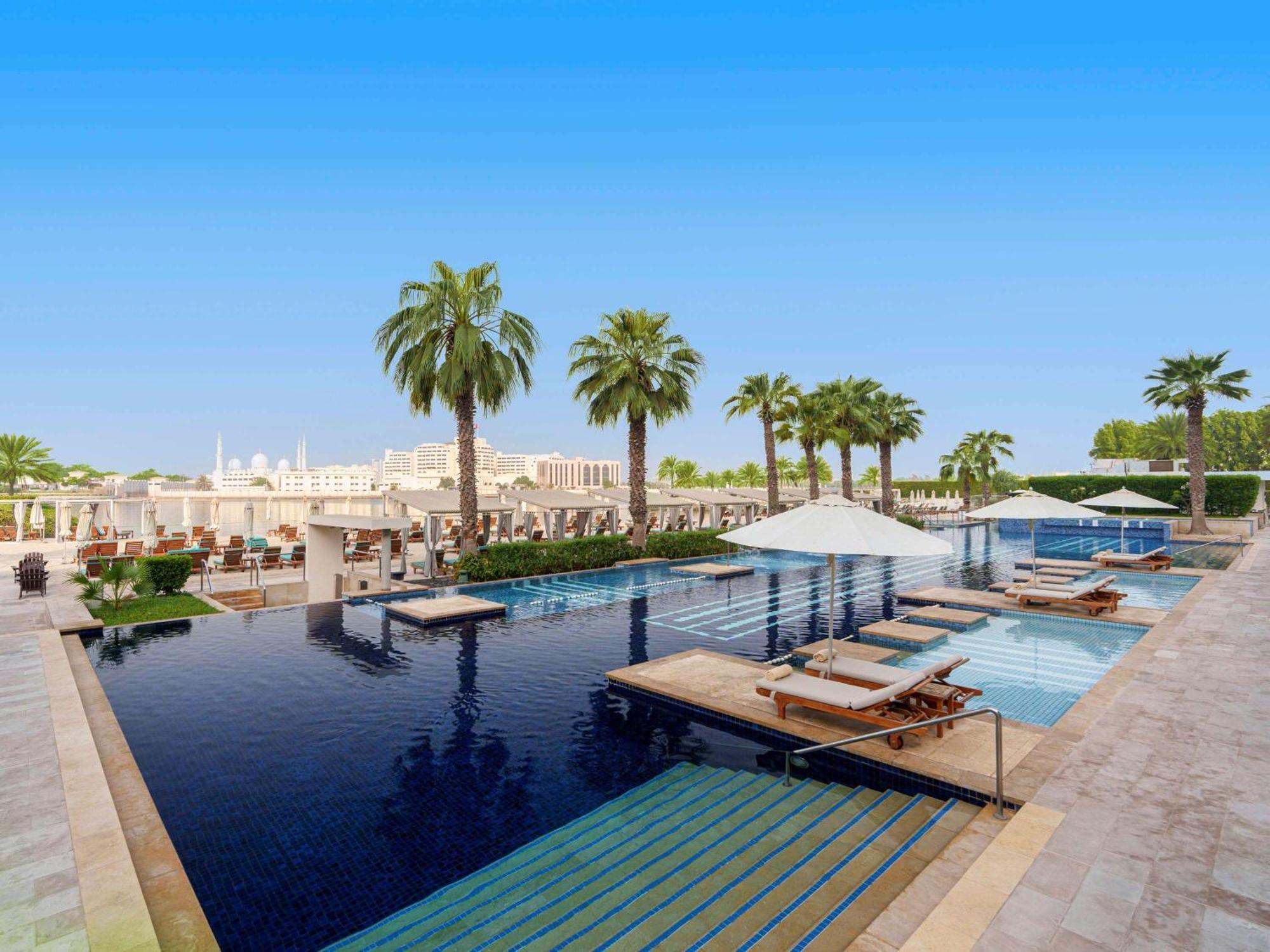Fairmont Bab Al Bahr Hotel Abu Dhabi Exterior photo The Oberoi Dubai